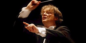 <p>Ludwig Wicki, musicien et chef d’orchestre  / Photo : D.R.</p>