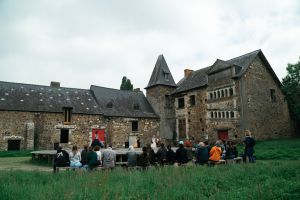 Nils Amadeus Lange BECOMING © Valentin Duciel / Centre culturel suisse. On tour à Rennes 2023