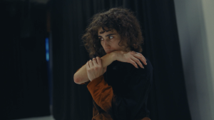 Adél Juhász, I need help immediately, still © Gergely László Ofner