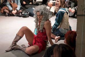 Emma Saba, <em>Jalousie des tempêtes!!</em> © Tristan Savoy / Centre culturel suisse. On tour