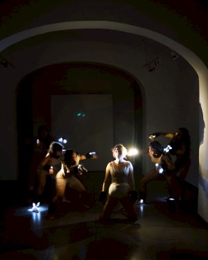 Sofia Kouloukouri, <em>ELECTRIC WRATH</em> © Arthur Ekler