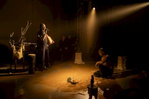 Nkisi (Melika Ngombe Kolongo) & Tiran Willemse © Anne Tetzlaff