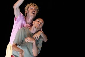 Edouard Hue, Flowers © Pierre-Emilio Médina