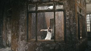 © Caroline Lam, Burning Threads